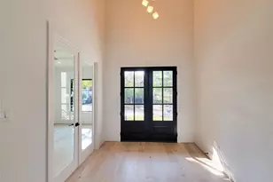 4026 Underwood St, Houston, TX 77025 - Photo 2