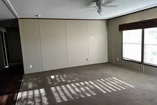 33656 Dori Ln, Waller, TX 77484 - Photo 4