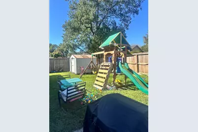 12031 Kleinmeadow Drive, Houston, TX 77066 - Photo 16