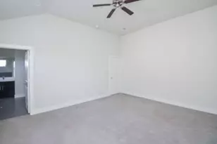 1103 Fuschia Rd, Houston, TX 77055 - Photo 28