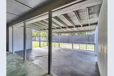 2011 Durrain Ferry Road, Baytown, TX 77520 - Photo 8