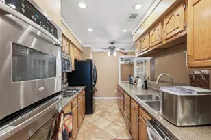12810 Mill Valley Rd, Houston, TX 77048 - Photo 12