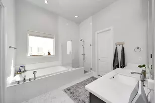 3311 Timbergrove Oaks St, Houston, TX 77008 - Photo 22