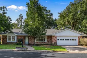 400 Giddings Ln, Brenham, TX 77833 - Photo 1