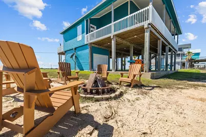 522 Dolphin, Freeport, TX 77541 - Photo 4