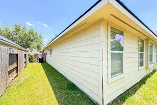 7922 Thorncroft Manor Ln, Richmond, TX 77407 - Photo 6