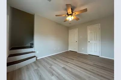 2030 Bailey Street, Houston, TX 77006 - Photo 10