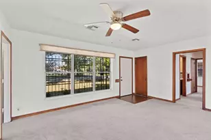 241 W Rittenhouse St, Houston, TX 77076 - Photo 16