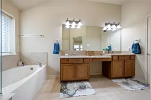 9231 Durango Point Ln, Houston, TX 77070 - Photo 18