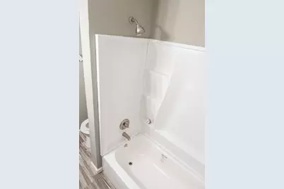 5532 Eskridge #6, Houston, TX 77023 - Photo 8