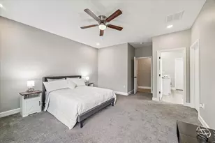 982 Randolph St, Houston, TX 77088 - Photo 10