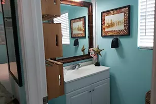 4123 Hardin Dr, Galveston, TX 77554 - Photo 18