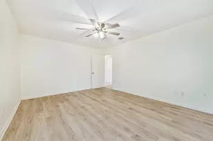 11807 Sagecliff Dr, Houston, TX 77089 - Photo 18