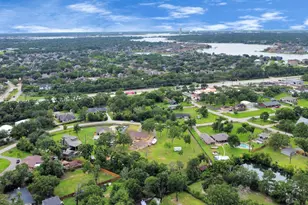2514 Loganberry Cir, Seabrook, TX 77586 - Photo 42