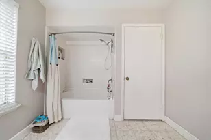 1510 Pine Gap Dr, Houston, TX 77090 - Photo 20