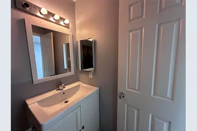 10855 Meadowglen Lane #928, Houston, TX 77042 - Photo 16