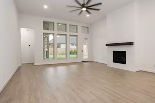 31806 Bluebell Ave, Fulshear, TX 77423 - Photo 6