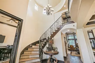 111 Oak Estates Dr, Conroe, TX 77384 - Photo 4