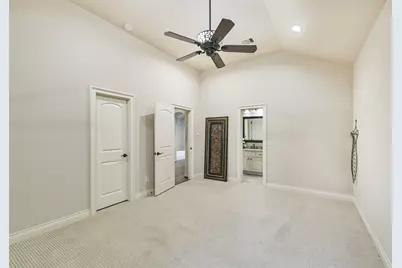 111 Oak Estates Drive, Conroe, TX 77384 - Photo 36