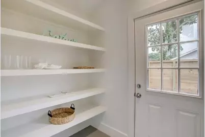 6107 N Main St, Houston, TX 77009 - Photo 12