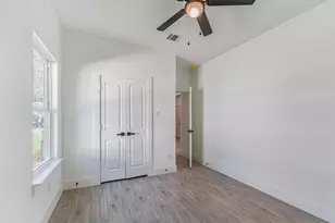 10703 Hillside Dr, Montgomery, TX 77356 - Photo 18