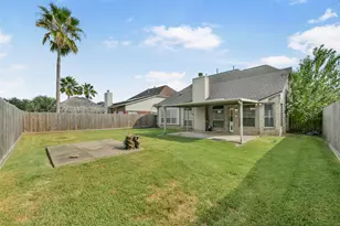 11003 Pinewood Ct, La Porte, TX 77571 - Photo 32