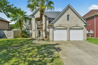 11003 Pinewood Court, La Porte, TX 77571 - Photo 1
