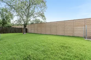 20035 Dawn Mist Dr, Humble, TX 77346 - Photo 18