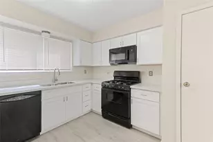 20035 Dawn Mist Dr, Humble, TX 77346 - Photo 8