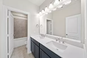 3905 Peacock Isle Dr, Dickinson, TX 77539 - Photo 14