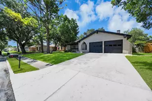 16427 Hickory Knoll Dr, Houston, TX 77059 - Photo 4