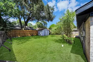 16427 Hickory Knoll Dr, Houston, TX 77059 - Photo 40