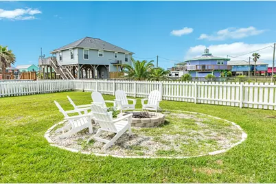 307 Angel Wing Street, Surfside Beach, TX 77541 - Photo 16