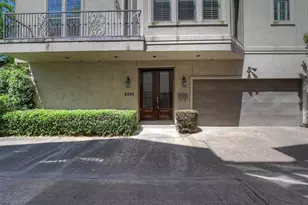 2406 Wroxton Rd, Houston, TX 77005 - Photo 2