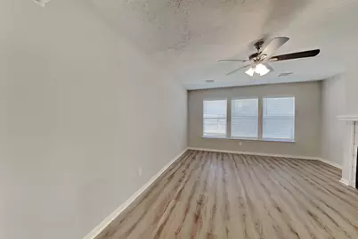 4935 Pecan Grove Drive, Pearland, TX 77584 - Photo 2