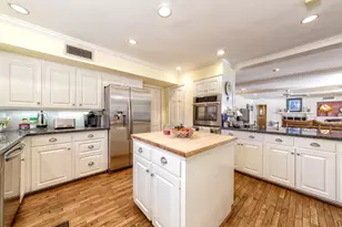 11407 S Chestwood Dr, Houston, TX 77024 - Photo 18