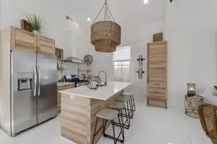 2520 Avenue M, Galveston, TX 77550 - Photo 8