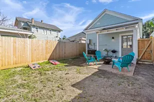 2520 Avenue M, Galveston, TX 77550 - Photo 22