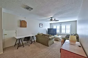 1415 Crystal Lake Cir E, Pearland, TX 77584 - Photo 26