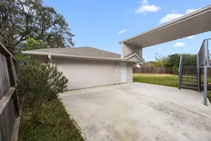 5006 Lymbar Dr, Houston, TX 77096 - Photo 38