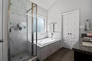 622 Little Cypress Ln, Baytown, TX 77523 - Photo 14