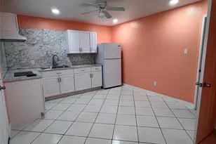 10519 Silver Oak Ln, Houston, TX 77038 - Photo 2