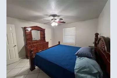 10519 Silver Oak Lane #A, Houston, TX 77038 - Photo 6