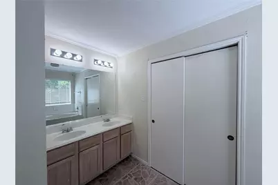 4134 Almond Lake Drive, Houston, TX 77047 - Photo 16