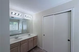 4134 Almond Lake Dr, Houston, TX 77047 - Photo 16