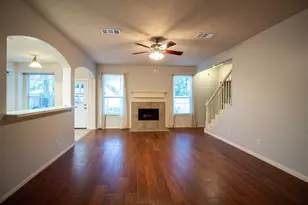 2111 Grovewood Park, Conroe, TX 77385 - Photo 4