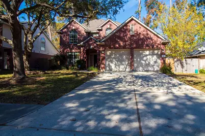 2111 Grovewood Park, Conroe, TX 77385 - Photo 2