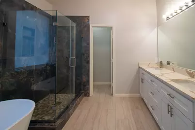 2111 Grovewood Park, Conroe, TX 77385 - Photo 14