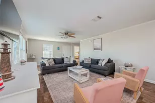 2895 Laguna Dr, Crystal Beach, TX 77650 - Photo 12