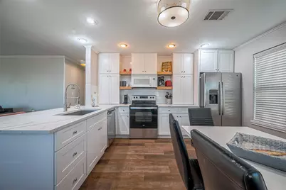 2895 Laguna Drive, Crystal Beach, TX 77650 - Photo 16